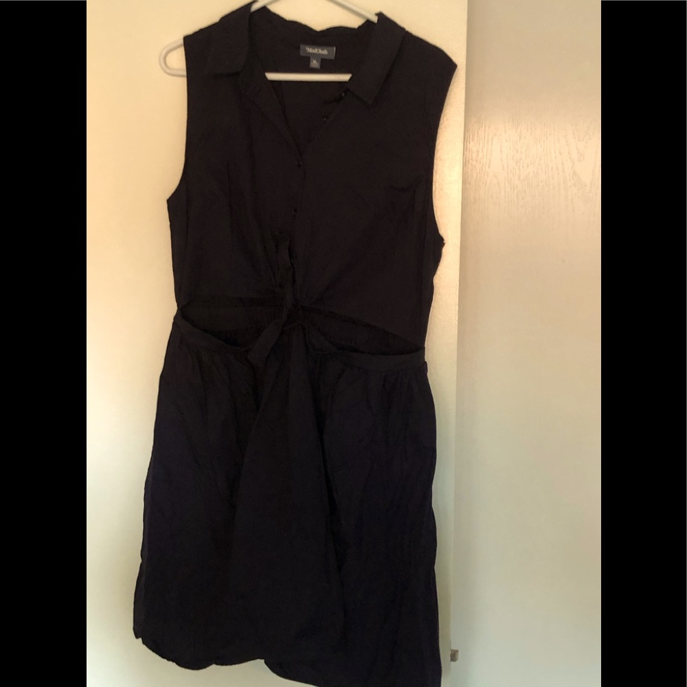 Open midriff navy blue dress